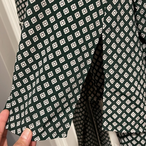 Victoria’s Secret PJ set - Picture 9 of 9